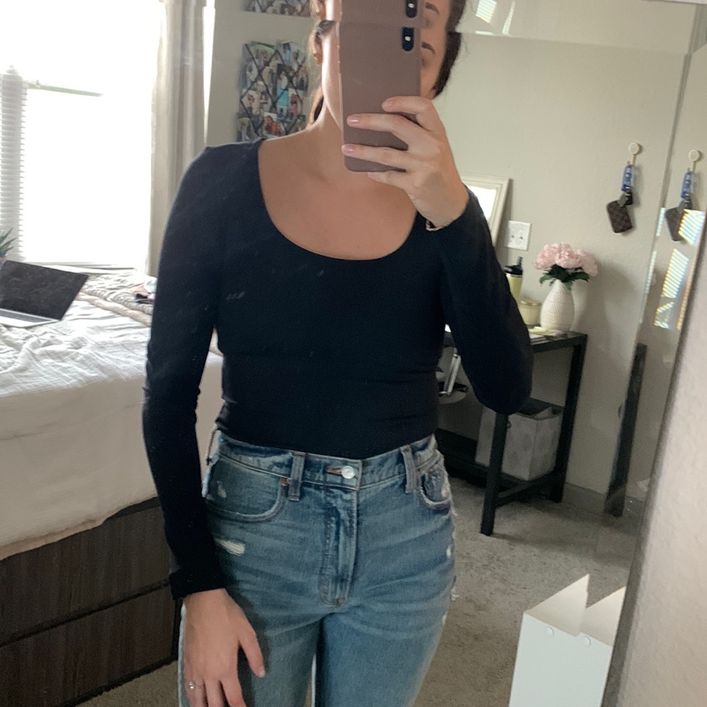 Black Abercrombie scoop neck top